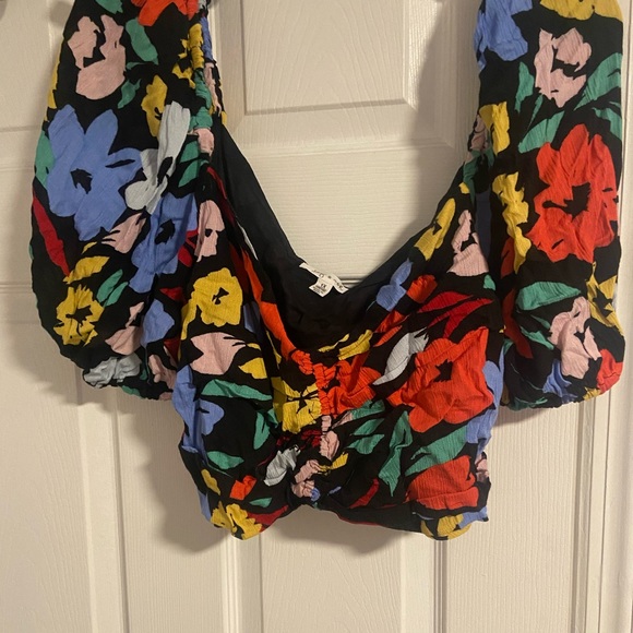 Luvmemore
Cindy Crop Top and Skirt Two Piece Set - 1x or 16W/18W - Floral Print - Picture 5 of 6